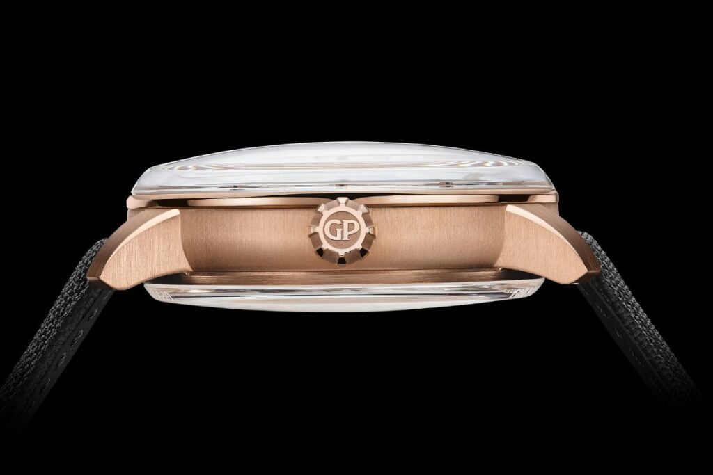 Girard-Perregaux Minute Repeater Flying Bridges domed crystals